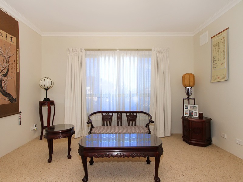 28 Glen Iris Drive, Jandakot WA 6164