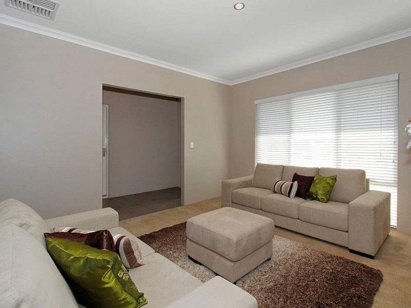 15 Shelduck Pass, Beeliar WA 6164