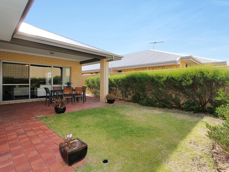 15 Shelduck Pass, Beeliar WA 6164
