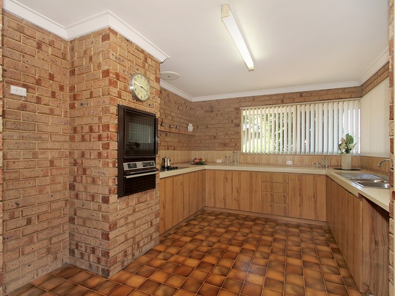 11A Woodlark Place, Willetton WA 6155