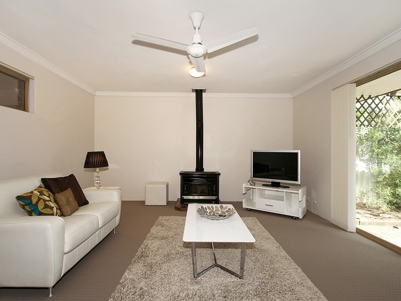11A Woodlark Place, Willetton WA 6155