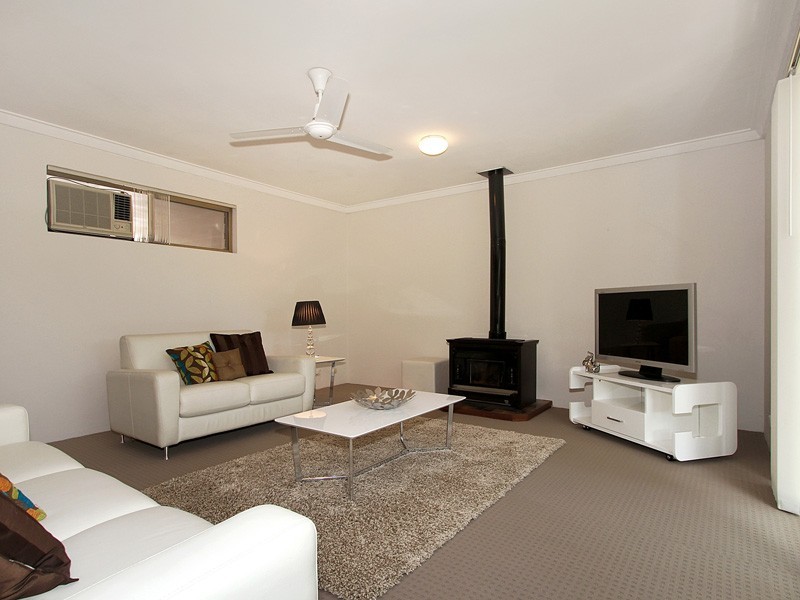 11A Woodlark Place, Willetton WA 6155