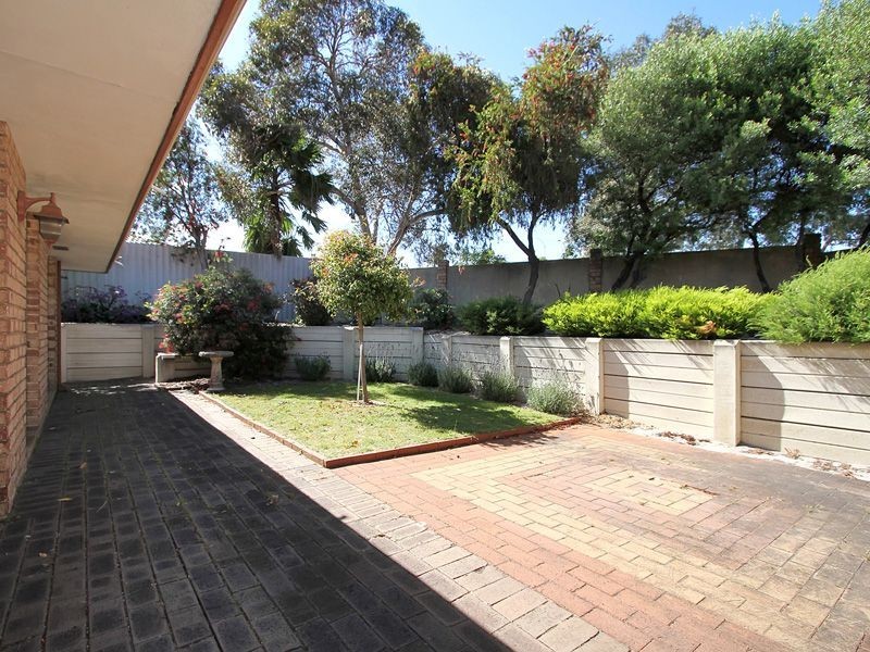 11A Woodlark Place, Willetton WA 6155