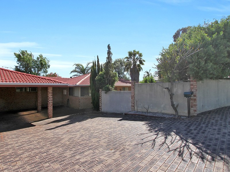11A Woodlark Place, Willetton WA 6155