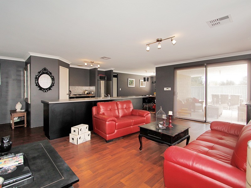 47 Bologna Gardens, Aubin Grove WA 6164