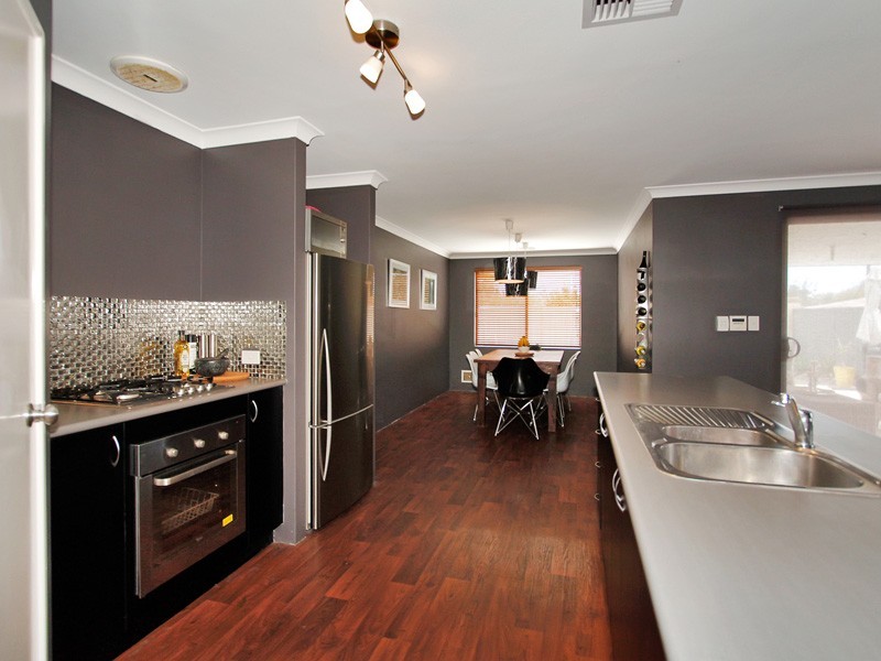 47 Bologna Gardens, Aubin Grove WA 6164