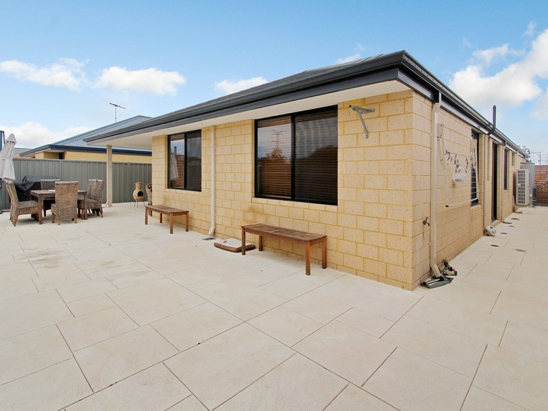 47 Bologna Gardens, Aubin Grove WA 6164
