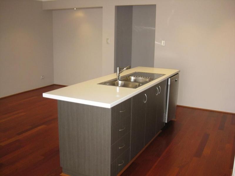 6/2 Twilight, Aubin Grove WA 6164