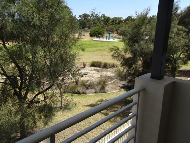 4A Observatory Avenue, Aubin Grove WA 6164