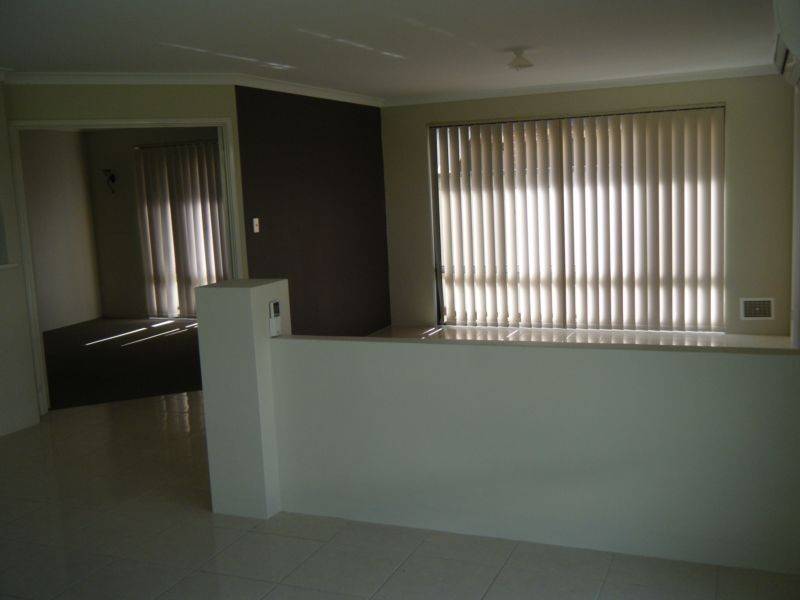 11 Grampian Crescent, Aubin Grove WA 6164