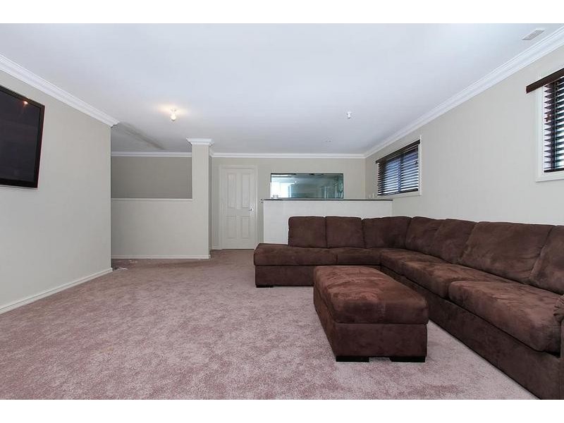 40 Seville Way, Aubin Grove WA 6164