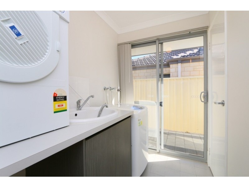 19/26 Charnley Bend, Success WA 6164