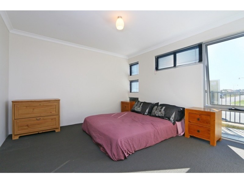 19/26 Charnley Bend, Success WA 6164