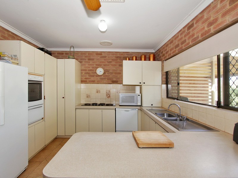 23 Glendale Crescent, Jandakot WA 6164