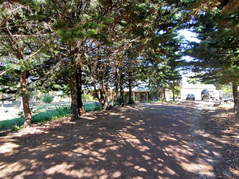 23 Glendale Crescent, Jandakot WA 6164