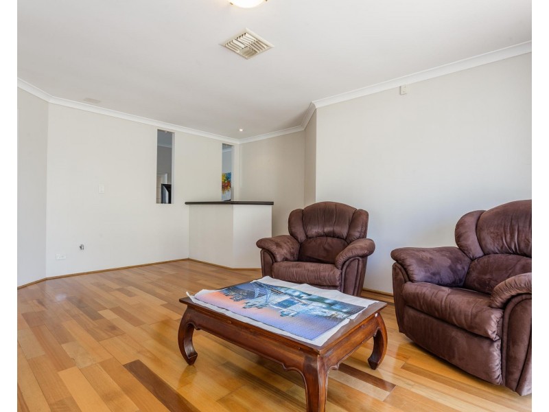 12 Turtle Point Cove, Jandakot WA 6164