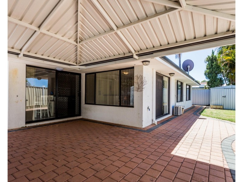 12 Turtle Point Cove, Jandakot WA 6164