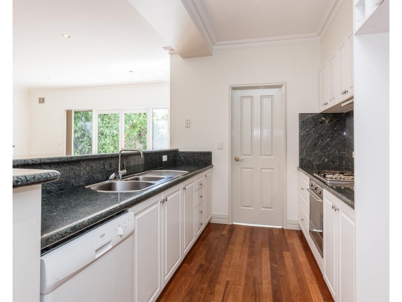 2/10 Hurstford Close, Peppermint Grove WA 6011