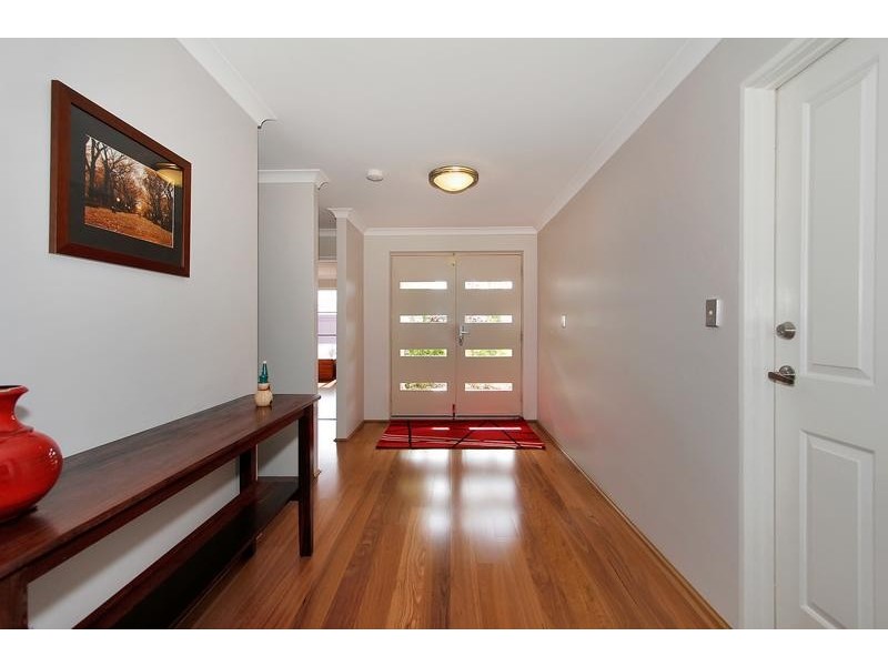 16 Kinloch Pass, Aubin Grove WA 6164