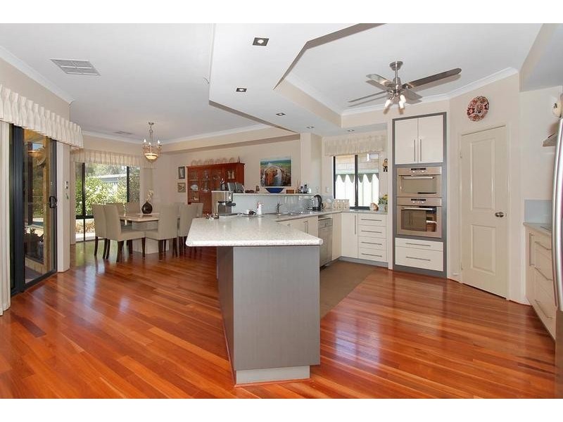 12 Cape Range Crescent, Aubin Grove WA 6164