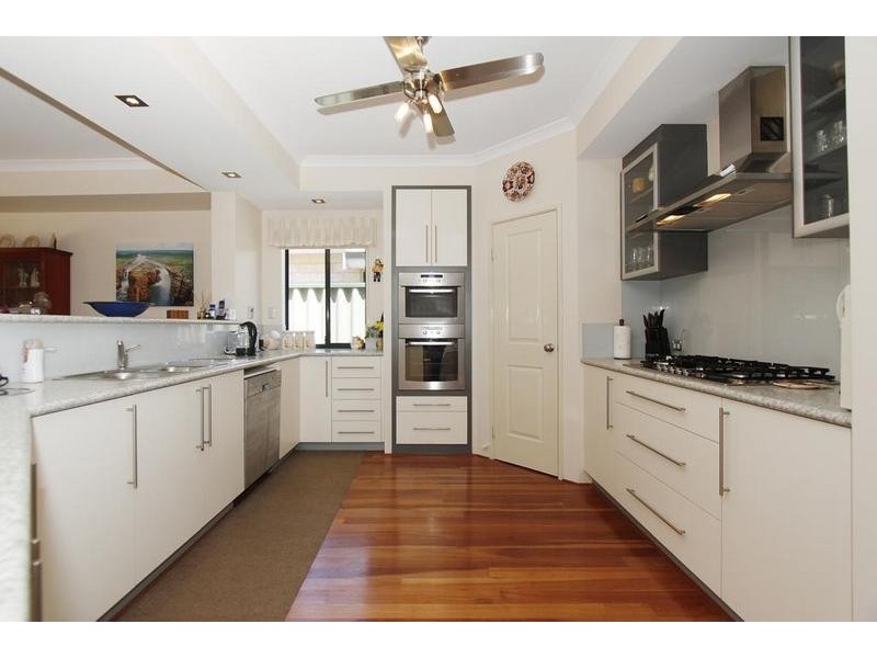 12 Cape Range Crescent, Aubin Grove WA 6164