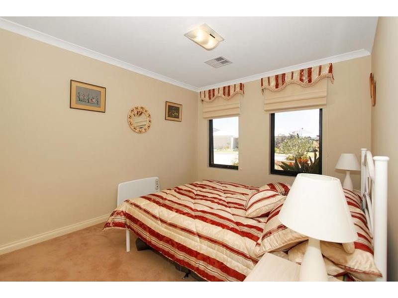 12 Cape Range Crescent, Aubin Grove WA 6164