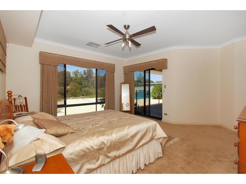 12 Cape Range Crescent, Aubin Grove WA 6164