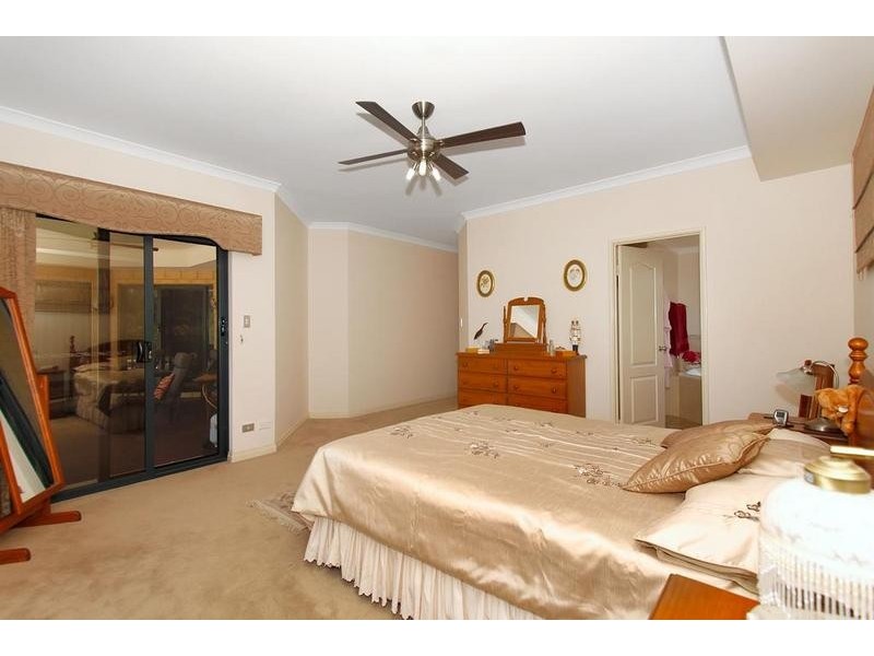 12 Cape Range Crescent, Aubin Grove WA 6164