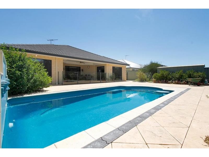 12 Cape Range Crescent, Aubin Grove WA 6164