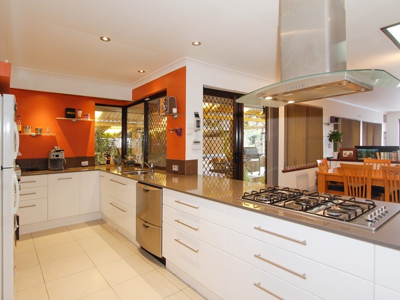 282 Lyon Road, Aubin Grove WA 6164