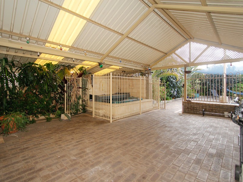 282 Lyon Road, Aubin Grove WA 6164