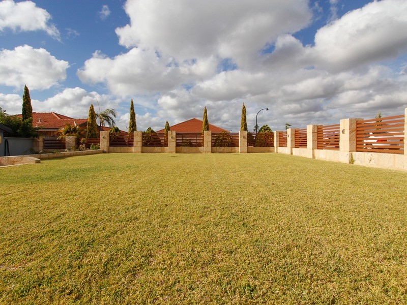 282 Lyon Road, Aubin Grove WA 6164