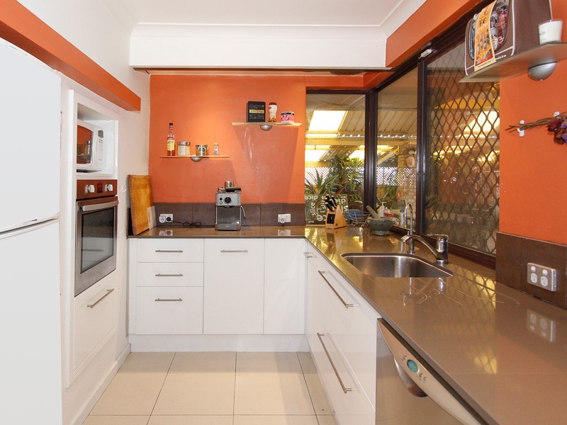 282 Lyon Road, Aubin Grove WA 6164