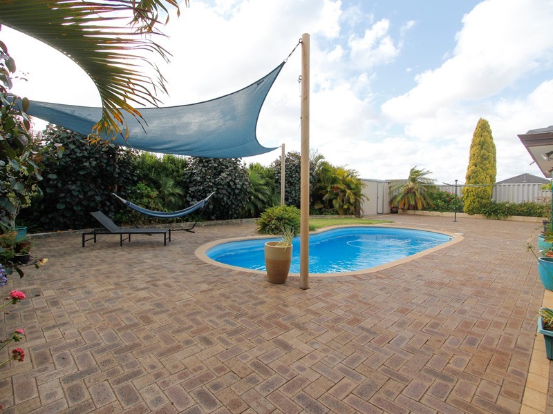 282 Lyon Road, Aubin Grove WA 6164