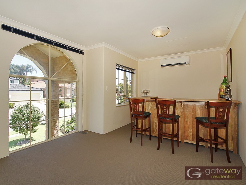 22 Laguna Green, Jandakot WA 6164