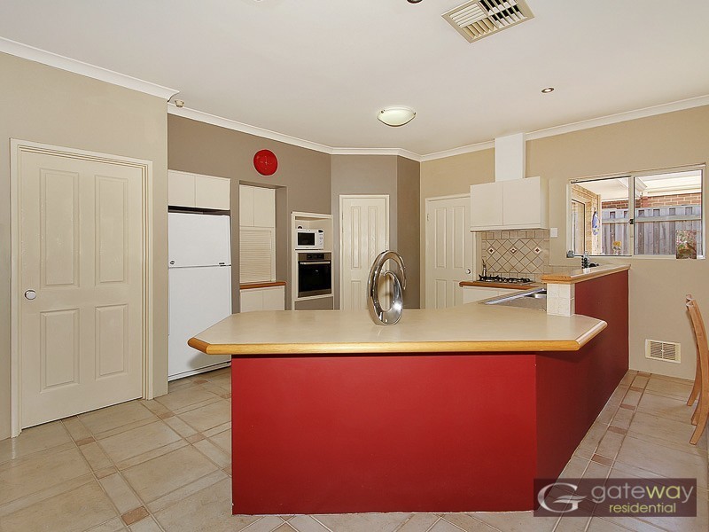 22 Laguna Green, Jandakot WA 6164