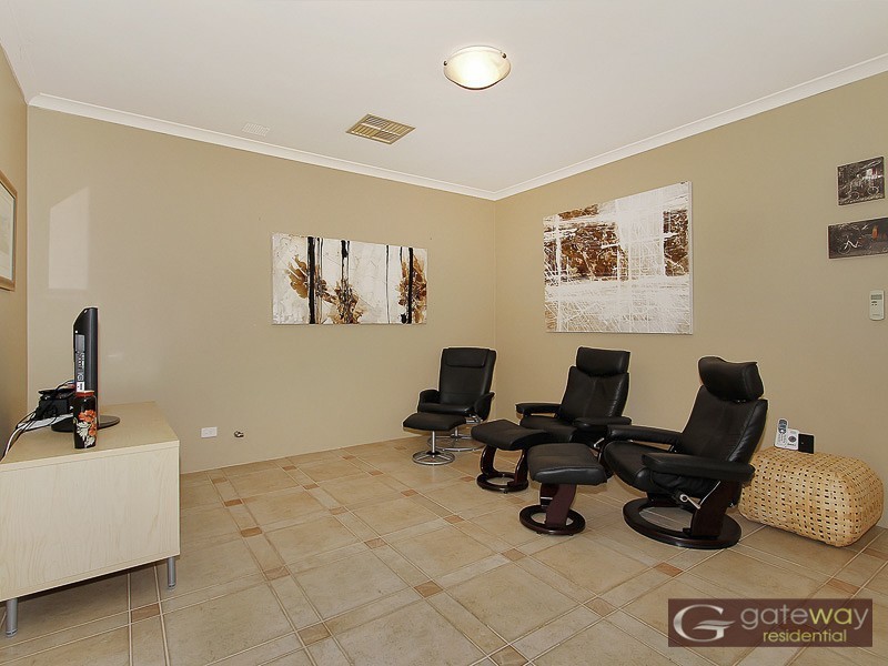 22 Laguna Green, Jandakot WA 6164