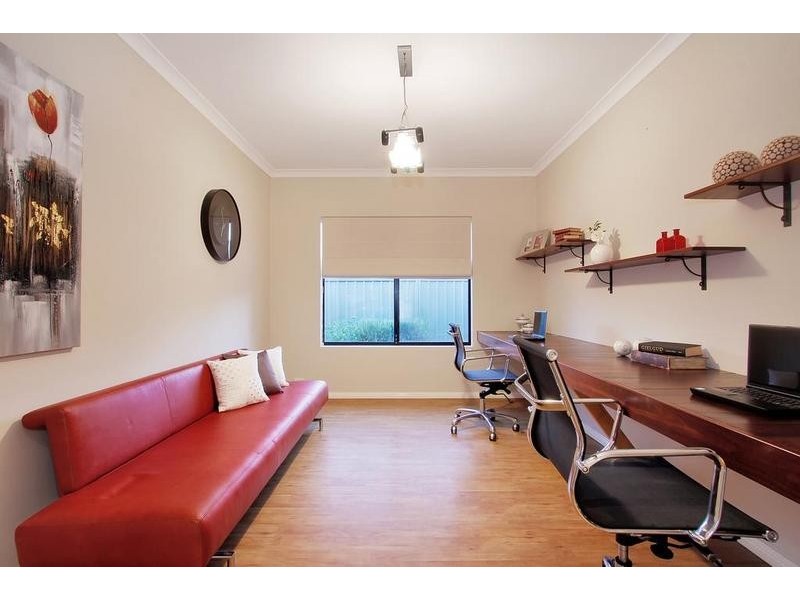 30 Pindan Elbow, Atwell WA 6164