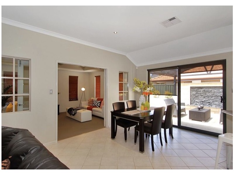 20 Kurrajong Approach, Atwell WA 6164