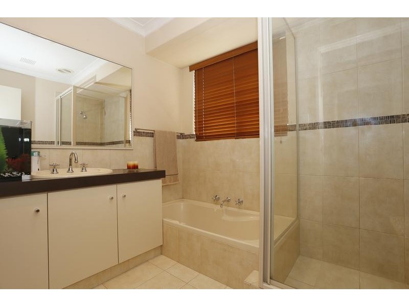 12 Shady Grove, Yangebup WA 6164