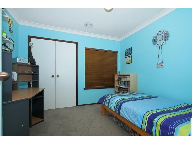 11 Dain Court, Leeming WA 6149