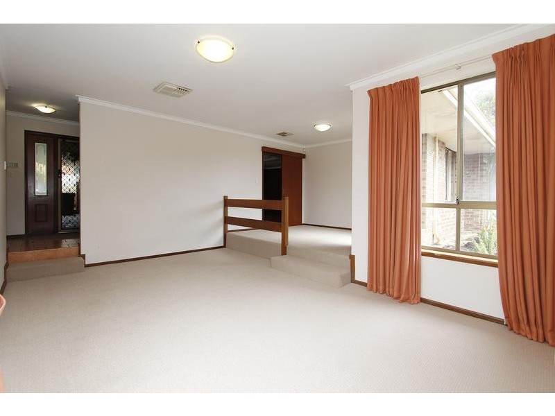 29 Swallow Drive, Yangebup WA 6164