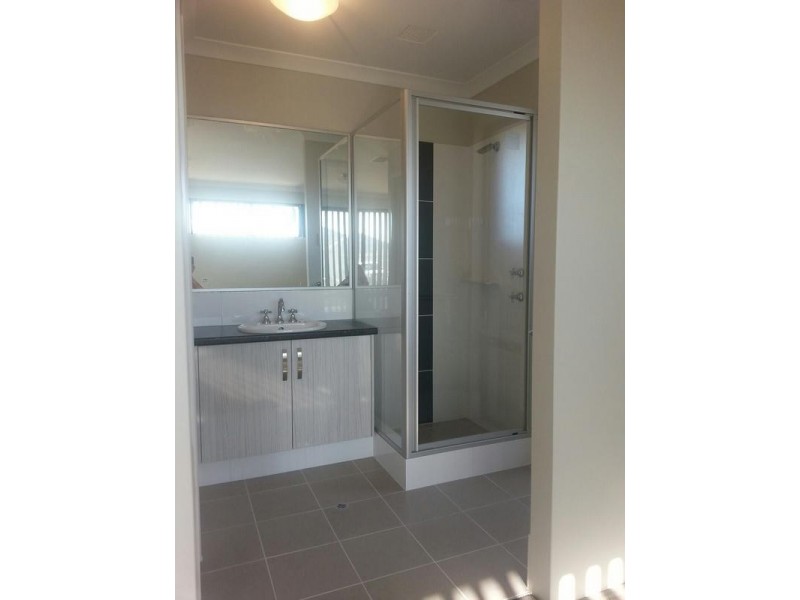 19 Monsignor Avenue, Byford WA 6122