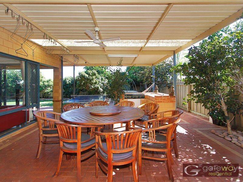 17 Turtle Point Cove, Jandakot WA 6164