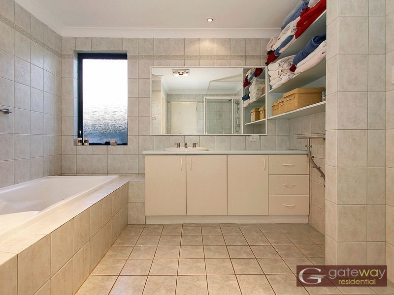 17 Turtle Point Cove, Jandakot WA 6164