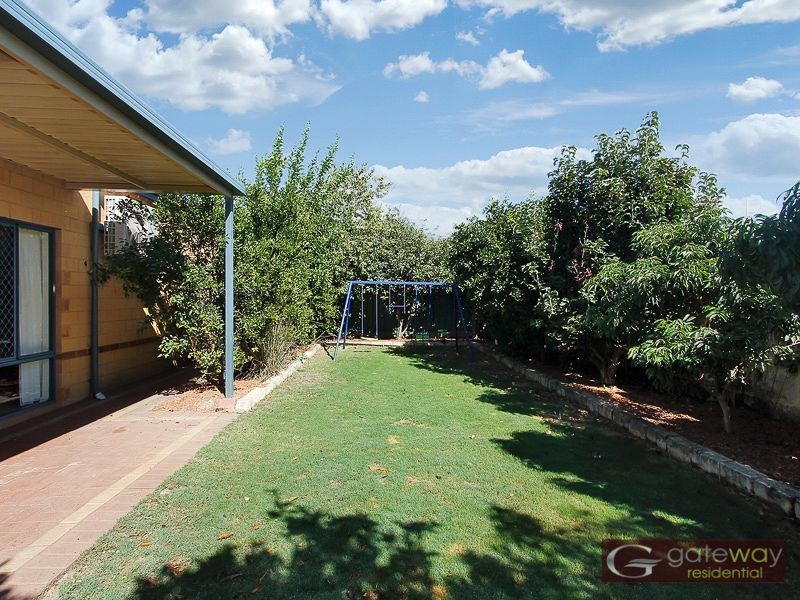 17 Turtle Point Cove, Jandakot WA 6164
