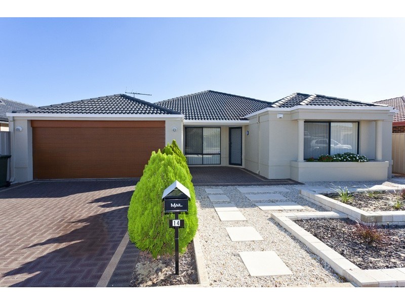 14 Leichhardt Crossing, Hammond Park WA 6164