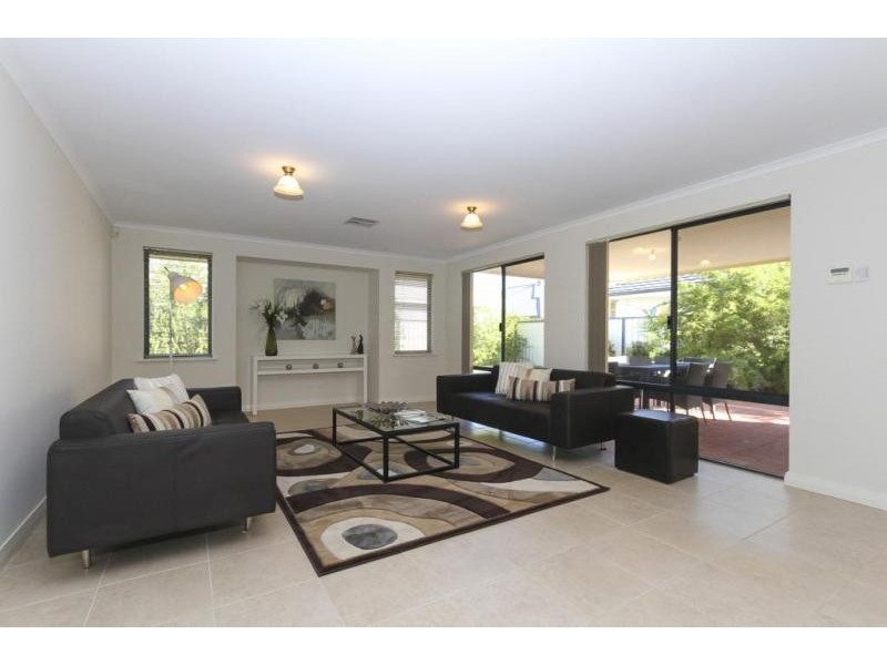 3 Madison Link, Success WA 6164