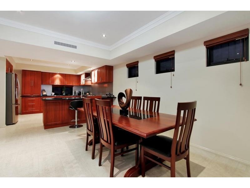 319A Hamilton Road, Coogee WA 6166