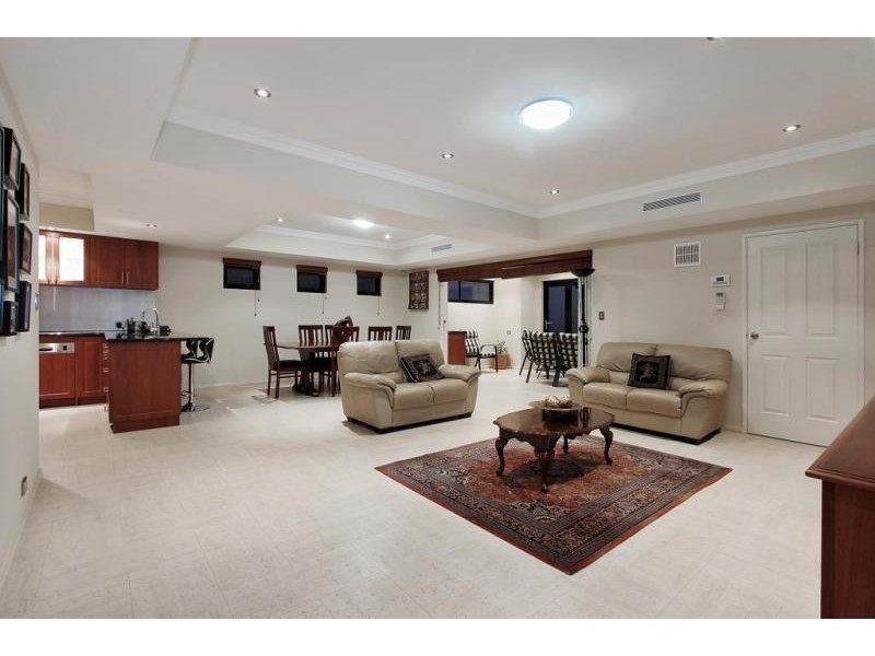 319A Hamilton Road, Coogee WA 6166